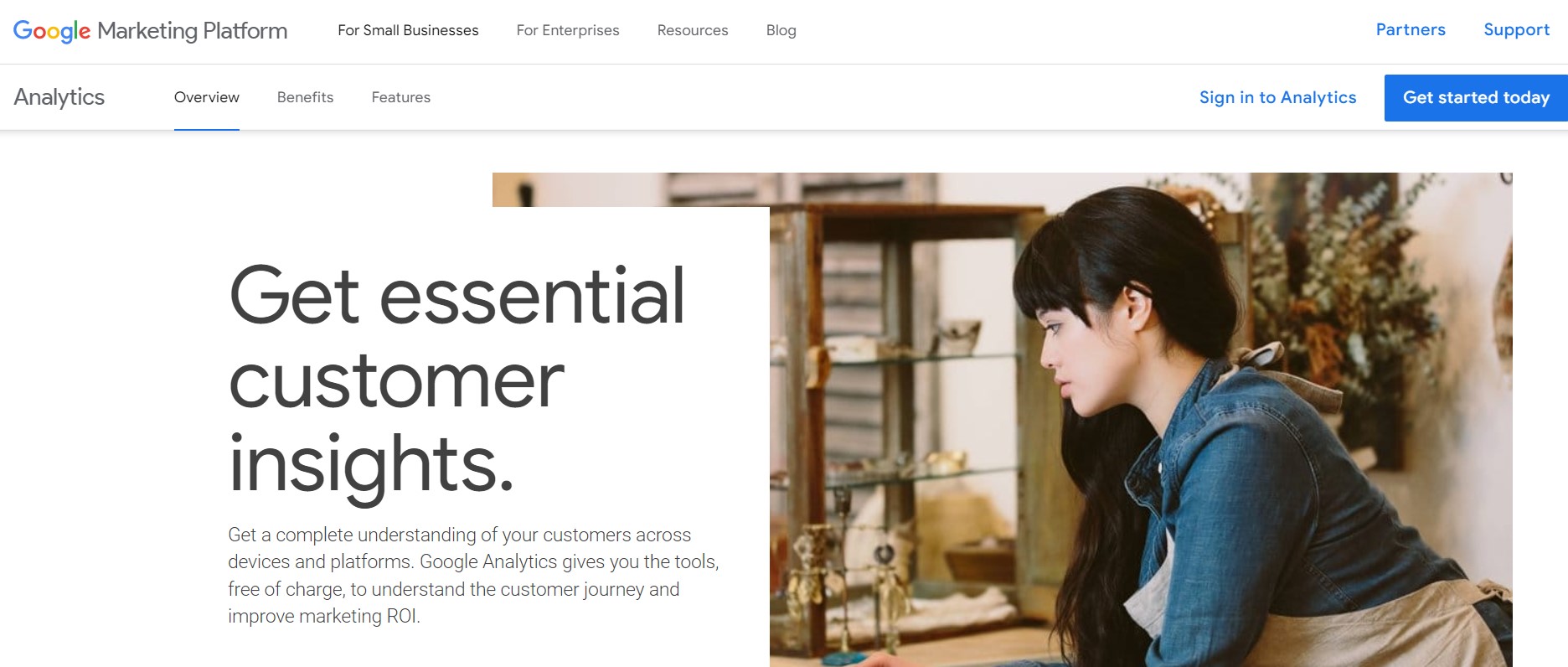 一篇搞懂行銷人必備 Google Analytics(GA)及GA4!安裝教學、差異及分析不藏私分享!